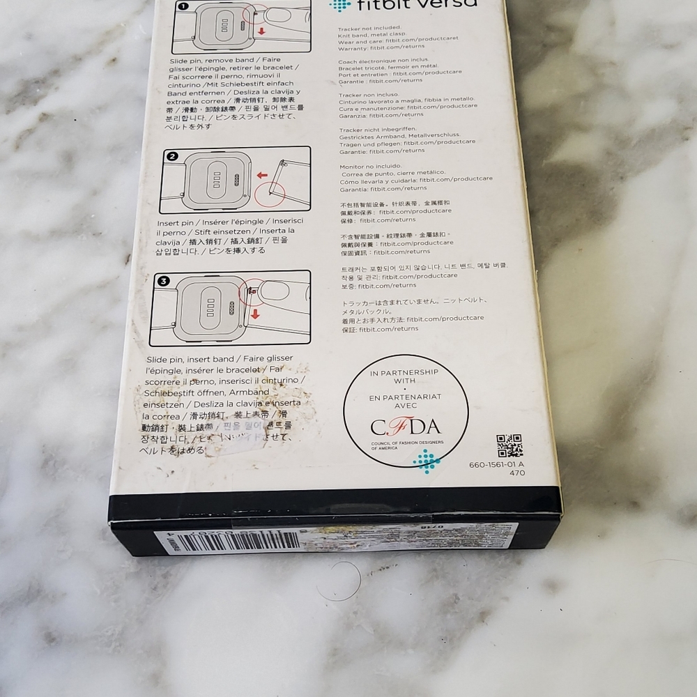 Fitbit Versa Band - Picture 2 of 2